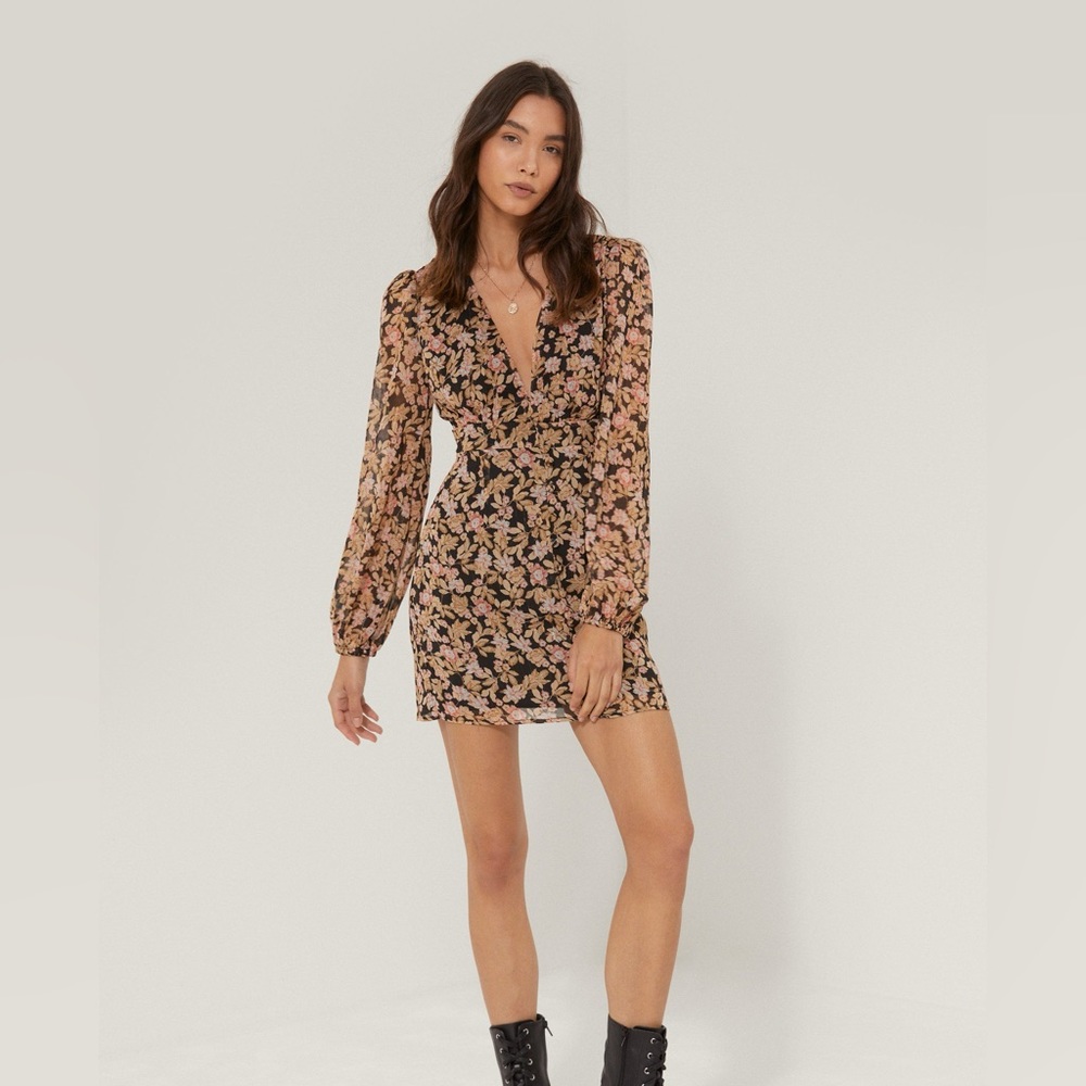 Nasty Gal Floral V-Neck Fitted Mini Dress